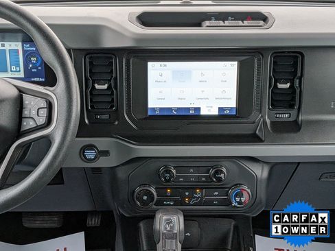 Used 2022 Ford Bronco 2-Door AWD/4WD image 17
