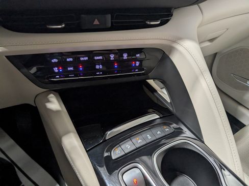 Used 2023 Buick Envision Avenir AWD/4WD image 23