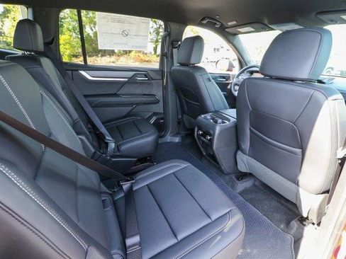 New 2025 GMC Acadia Elevation w/ Elevation Premium Package image 24