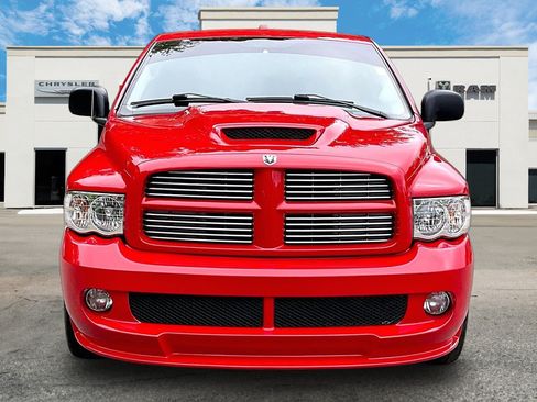Used 2004 Dodge Ram 1500 Truck 2WD Regular Cab image 3