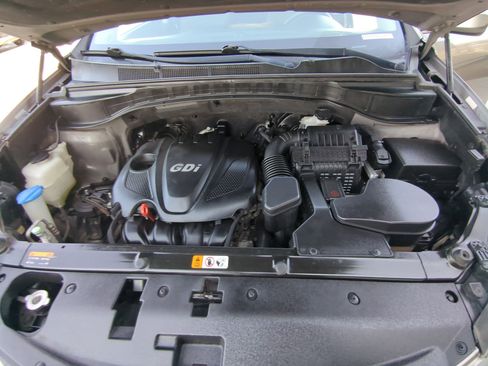 Used 2015 Hyundai Santa Fe Sport image 32