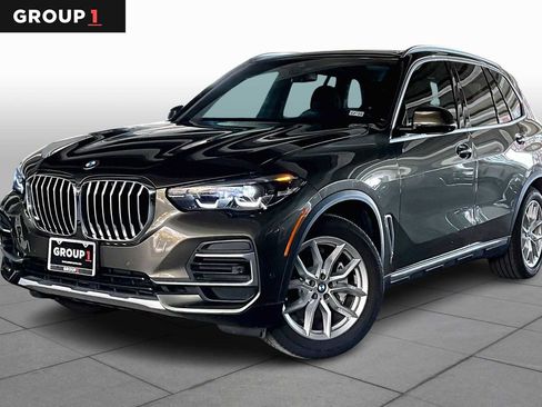 Used 2023 BMW X5 sDrive40i w/ Premium Package image 1