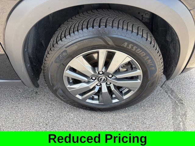 Used 2024 Nissan Pathfinder SV AWD/4WD image 42