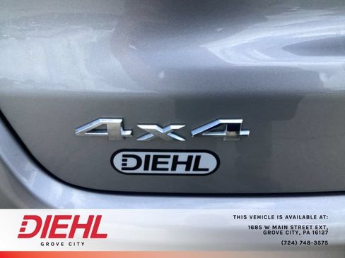 Used 2022 Jeep Compass Latitude AWD/4WD image 12