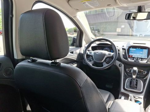 Used 2016 Ford C-MAX Energi SEL w/ Equipment Group 301A image 13