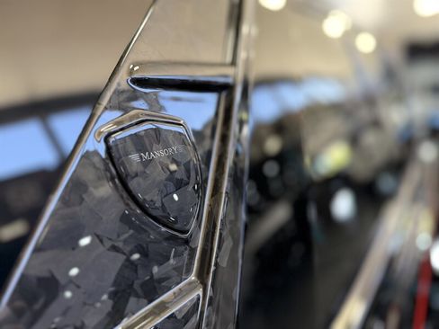 Used 2026 Rolls-Royce Cullinan image 16