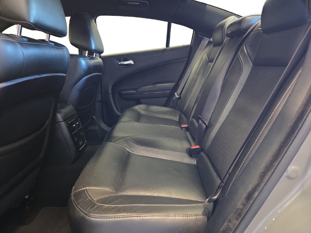 Used 2019 Dodge Charger SXT w/ Plus Group RWD image 24