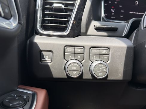 New 2026 GMC Sierra 1500 Denali Ultimate AWD/4WD image 31