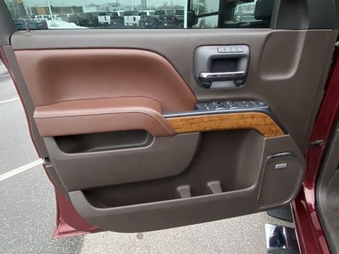 Used 2016 Chevrolet Silverado 3500 High Country w/ Duramax Plus Package image 11