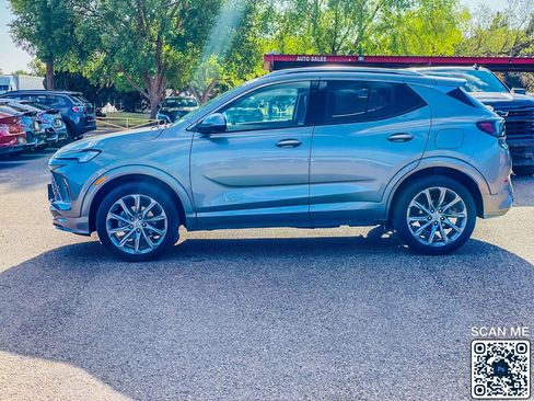 Used 2024 Buick Encore GX Avenir w/ Avenir Technology Package AWD/4WD image 5