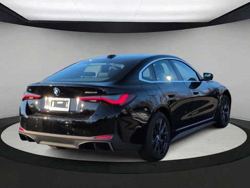 Used 2026 BMW i4 xDrive40i AWD/4WD image 8
