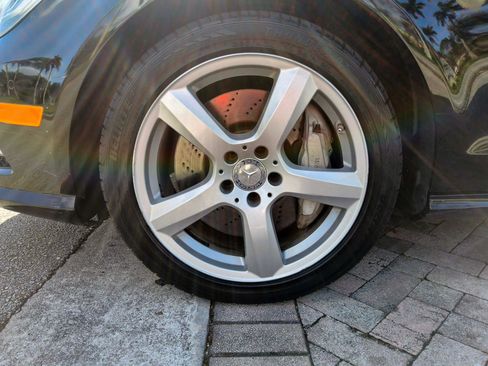 Used 2013 Mercedes-Benz CLS 550 4MATIC image 45