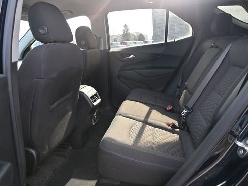 Used 2021 Chevrolet Equinox LT image 15