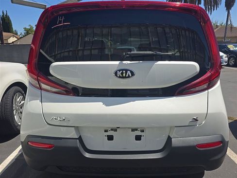 Used 2021 Kia Soul S FWD image 5