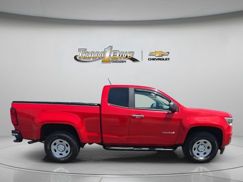 Used 2019 Chevrolet Colorado W/T w/ WT Convenience Package RWD image 9
