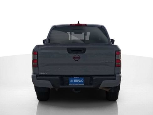 Used 2023 Nissan Frontier PRO-4X w/ Pro Convenience Package AWD/4WD image 8
