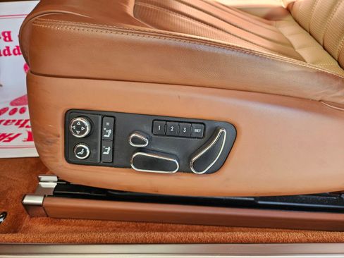 Used 2014 Bentley Continental GT image 12