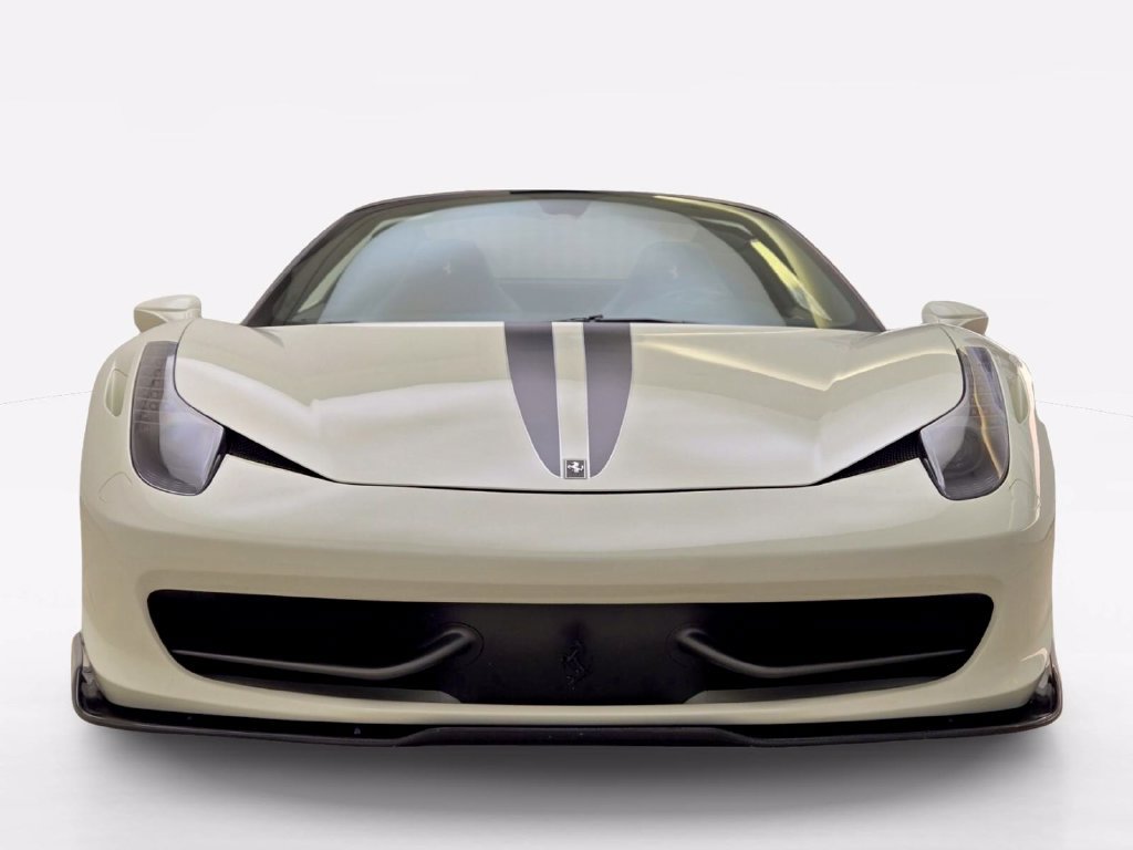 Used 2013 Ferrari 458 Spider RWD image 2