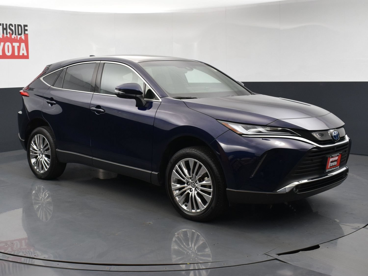 Used 2023 Toyota Venza Limited AWD/4WD image 6