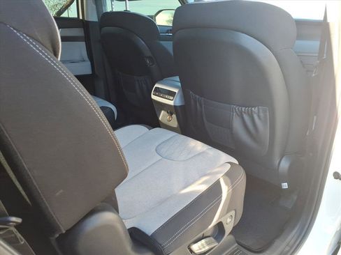 Certified 2021 Hyundai Palisade SEL image 13