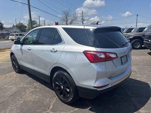 Used 2019 Chevrolet Equinox LT w/ LPO, Cargo Package image 5