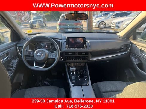 Used 2024 Nissan Rogue SV FWD image 35