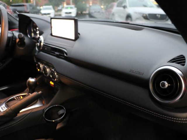 Certified 2026 MAZDA MX-5 Miata Grand Touring w/ Appearance Package RWD image 8