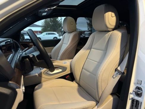 Used 2025 Mercedes-Benz GLE 450 4MATIC image 17
