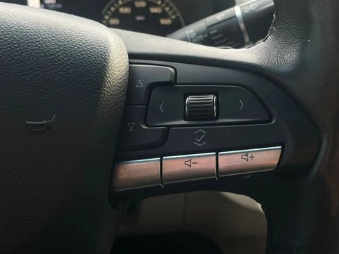 Used 2021 Cadillac CT4 Premium Luxury RWD image 29