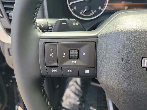 New 2026 Nissan Rogue SV image 27