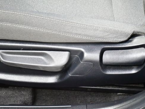 Used 2025 Kia K4 FWD image 12
