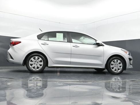 Used 2023 Kia Rio S image 40