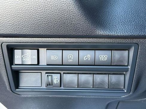 Used 2026 Toyota Tundra SR image 31