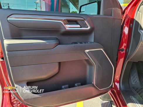 Used 2022 Chevrolet Silverado 1500 LT Trail Boss w/ Protection Package AWD/4WD image 10