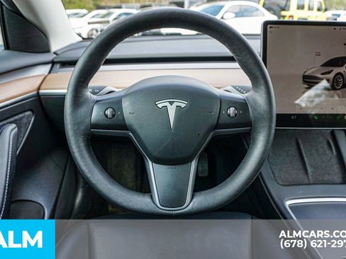 Used 2023 Tesla Model 3 Standard Range image 28