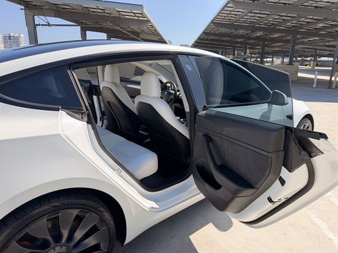 Used 2021 Tesla Model 3 Performance AWD/4WD image 26