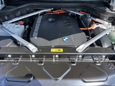 New 2026 BMW X5 xDrive50e w/ Executive Package AWD/4WD image 36