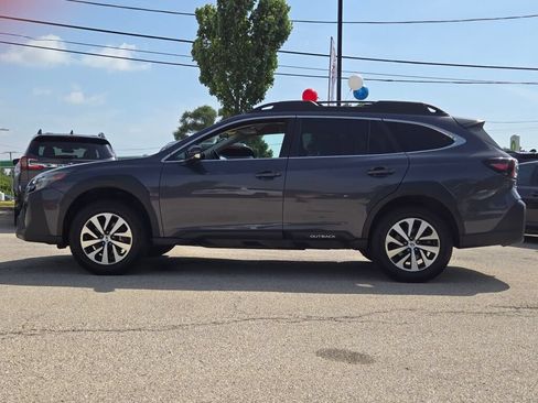 Used 2023 Subaru Outback Premium AWD/4WD image 21