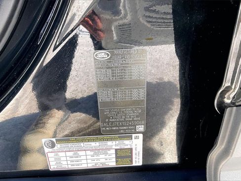 Certified 2025 Land Rover Defender 110 S image 19