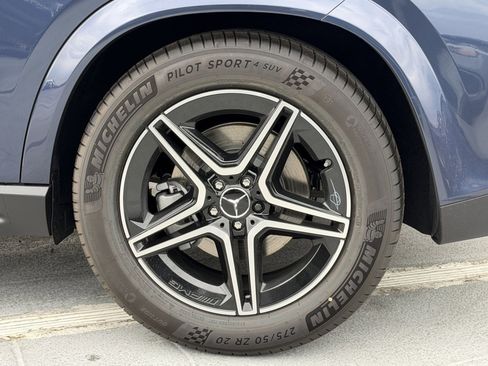 New 2026 Mercedes-Benz GLE 53 AMG 4MATIC image 15