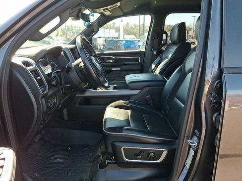 Used 2023 RAM 1500 Laramie AWD/4WD image 16