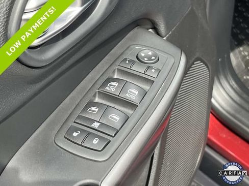 Certified 2020 Jeep Cherokee Limited w/ Luxury Group AWD/4WD image 26