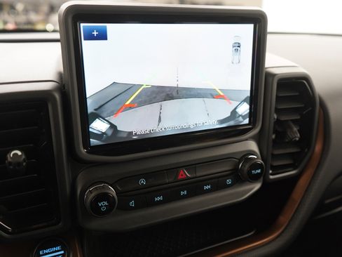 Used 2022 Ford Bronco Sport Outer Banks w/ Tech Package image 25