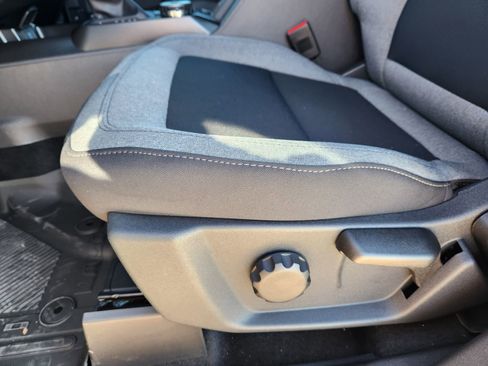 New 2025 Ford Bronco 4-Door image 21