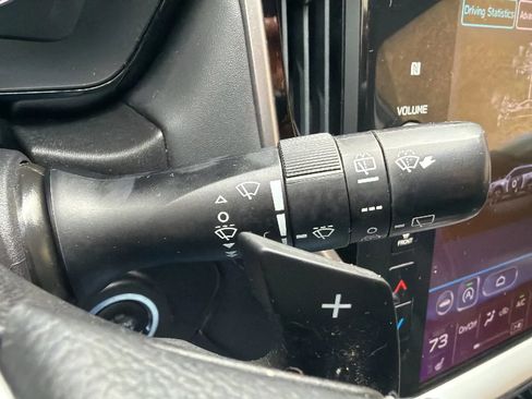 Used 2020 Subaru Outback Premium AWD/4WD image 13