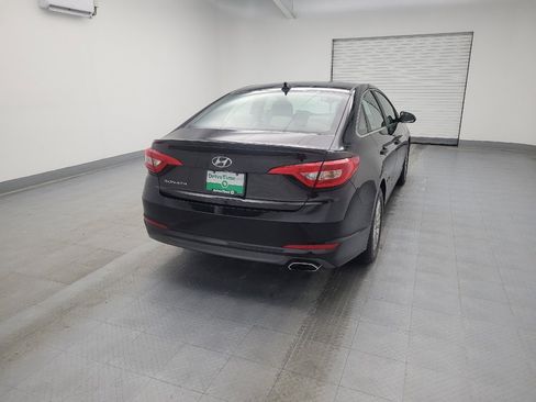 Used 2016 Hyundai Sonata SE image 7