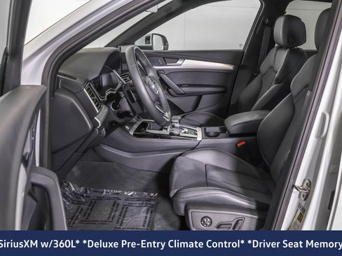 Used 2024 Audi Q5 e Premium Plus w/ Premium Plus Package image 7