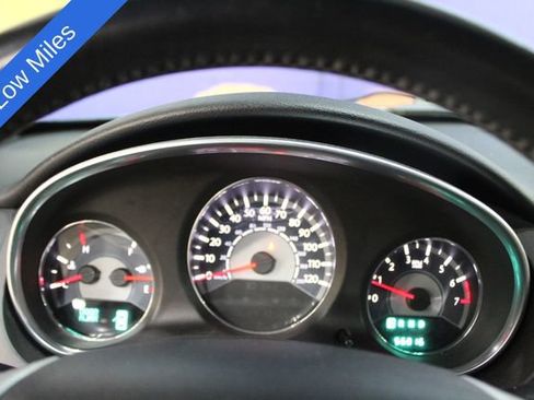 Used 2012 Chrysler 200 Limited FWD image 16
