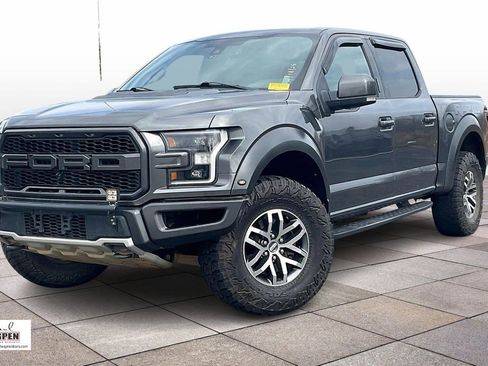 Used 2018 Ford F150 Raptor w/ Equipment Group 802A Luxury image 11