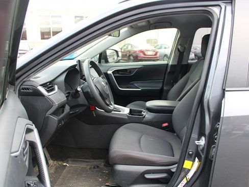 Used 2019 Toyota RAV4 LE w/ All Weather Liner Package FWD image 12